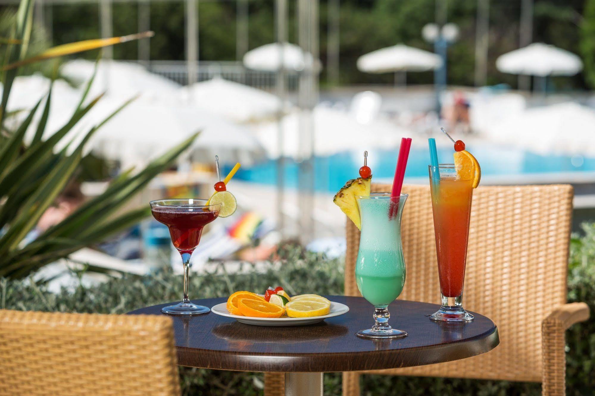 Valamar Tamaris Resort Tar-Vabriga Exterior photo